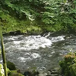 Secret Retreat *