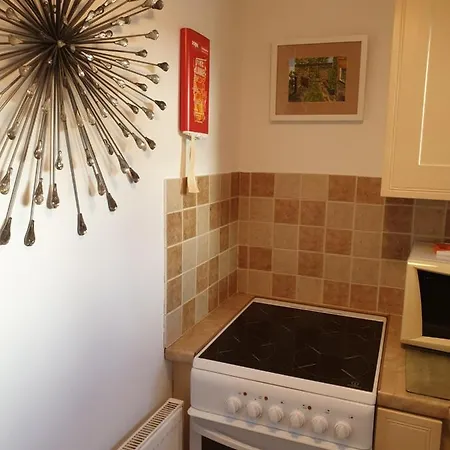 Secret Retreat * Bowness-on-Windermere